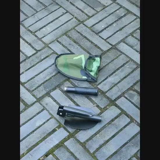 Démonstration d'une pelle pliante