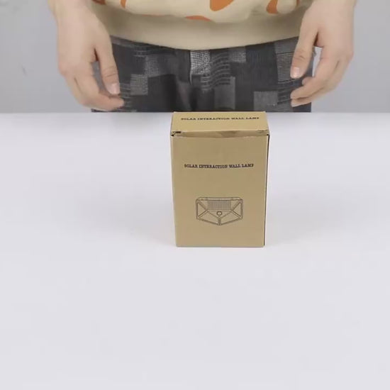 Démonstration d'une applique solaire à détecteur