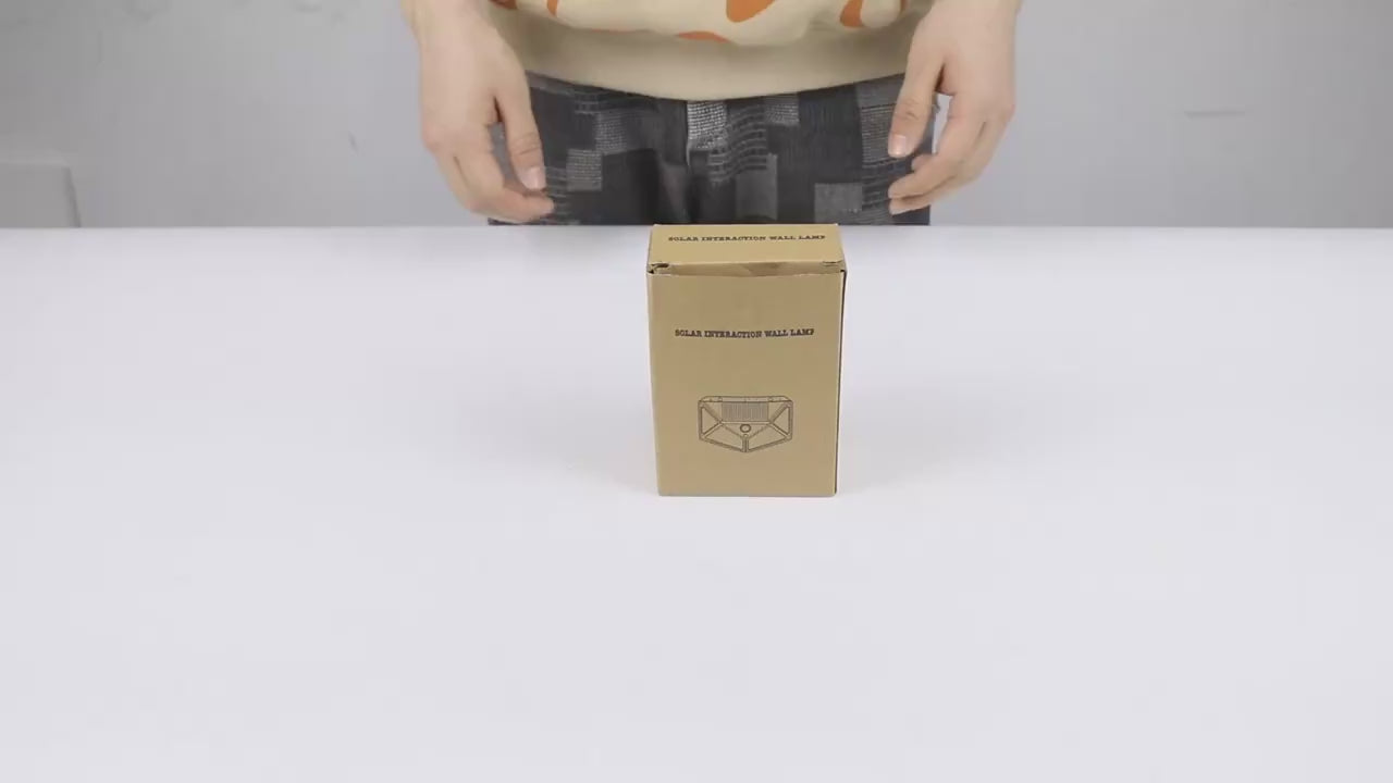 Démonstration d'une applique solaire à détecteur