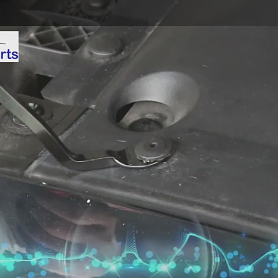 Démonstration d'un kit de dépose de garnitures auto